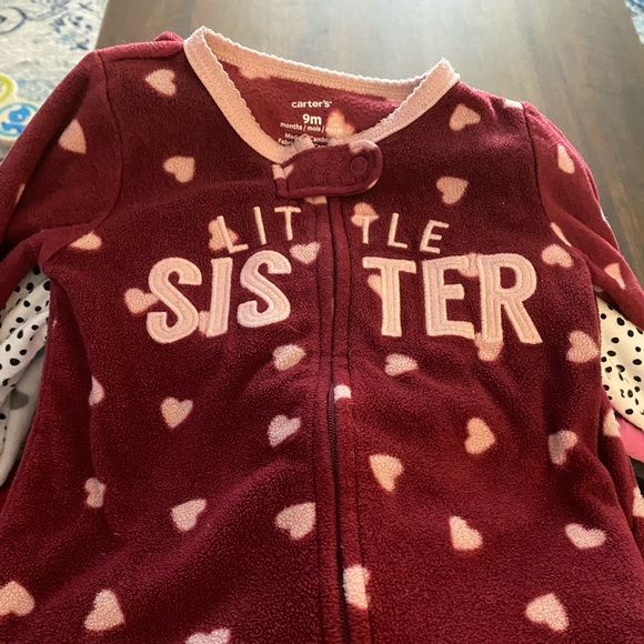 Bundle of 13 size 9 months girls pajamas/sleepers - Picture 2 of 9